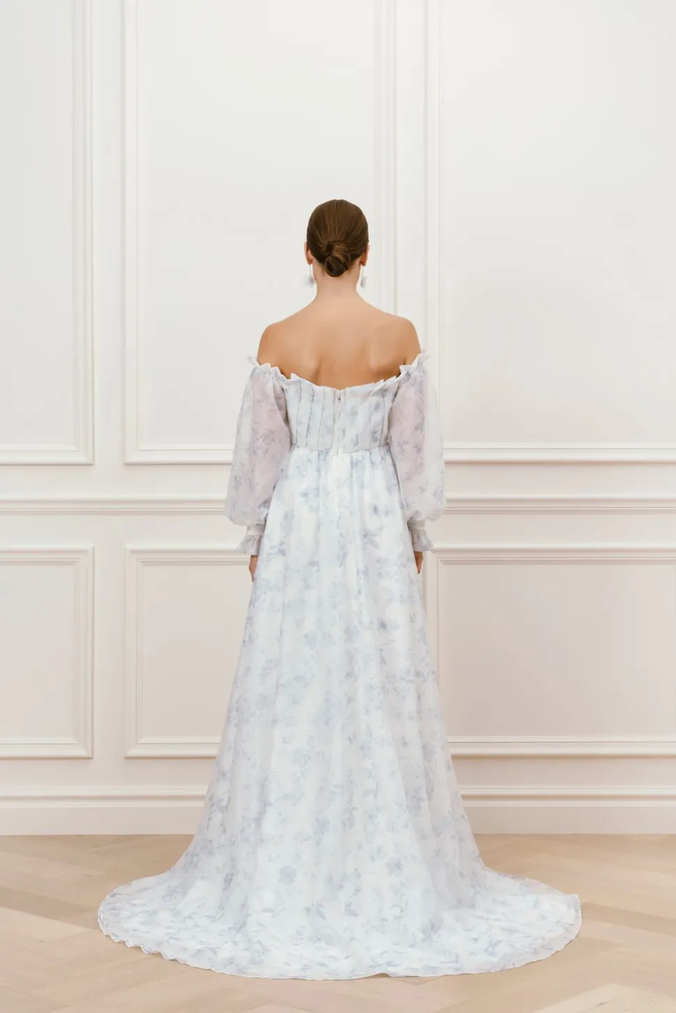 Amelia brudklänning