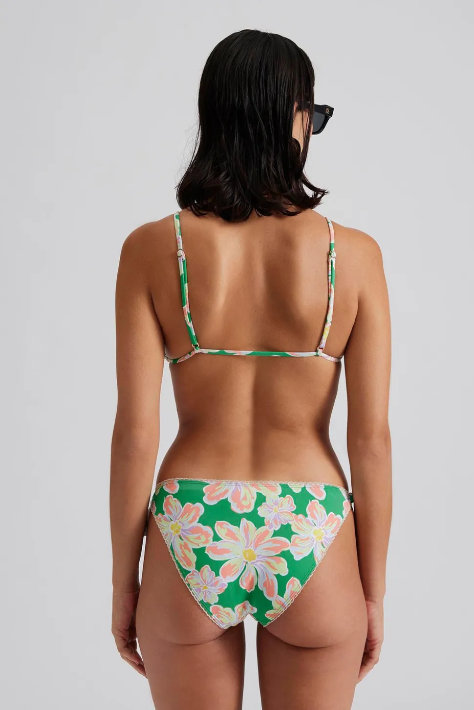 Fleurine bikinitrosa