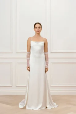 Handskar med pärlor