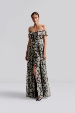 Lovelia maxiklännning