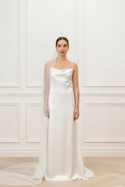 Sky mist lång slöja